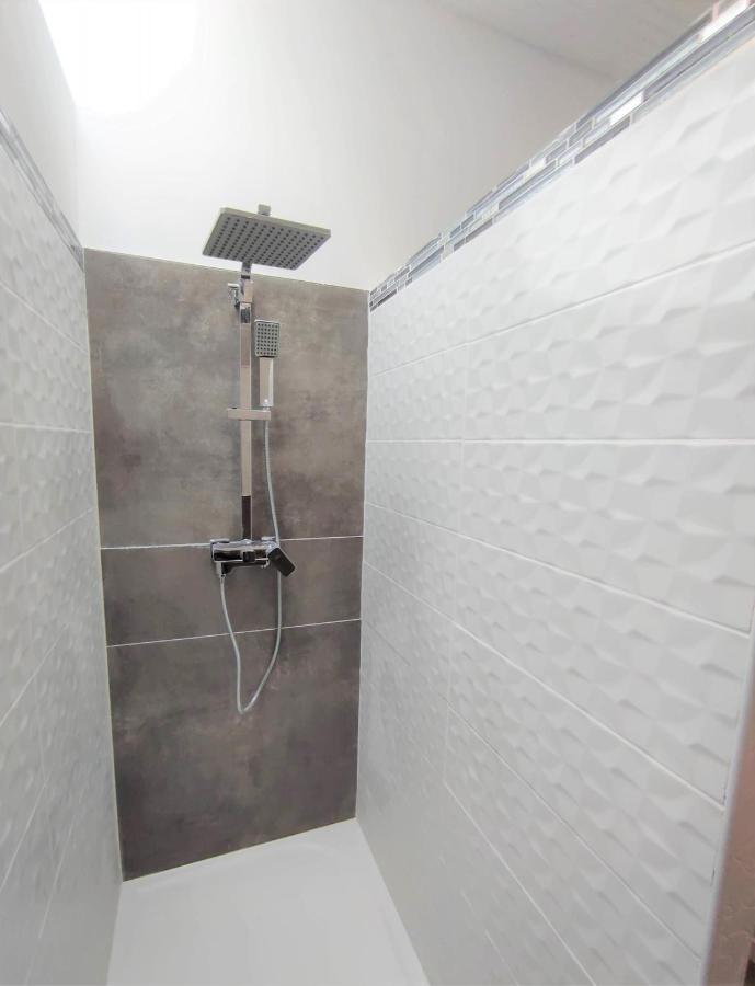 Appartement Oingt - Les Meubles Des Pierres Dorees Theize Екстериор снимка